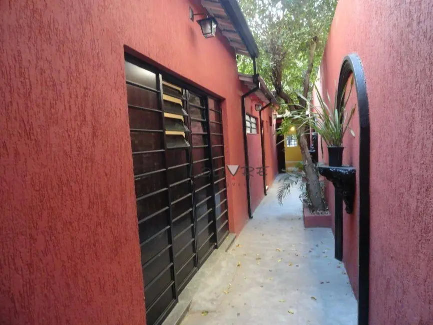 Foto 4 de Casa com 4 quartos à venda e para alugar, 250m2 em Vila Olímpia, São Paulo - SP