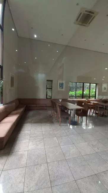 Apartamento com 2 quartos para alugar, 70m2 em Indianópolis, São Paulo - SP - imagem 8 Foto 8 de Apartamento com 2 quartos para alugar, 70m2 em Indianópolis, São Paulo - SP