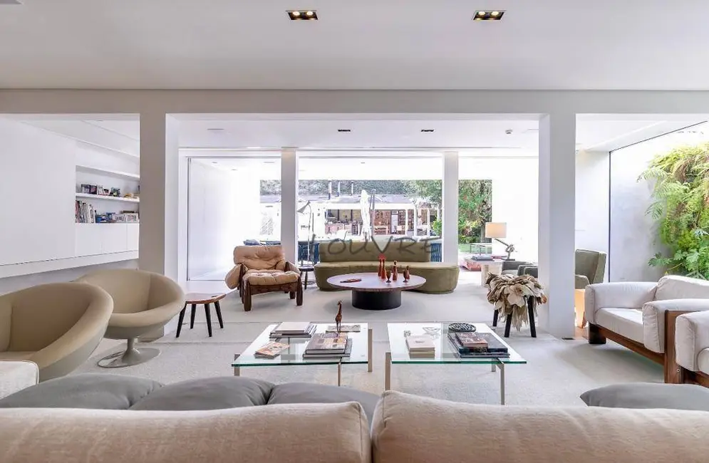 Casa com 5 quartos à venda, 1050m2 em São Paulo - SP - imagem 2 Foto 2 de Casa com 5 quartos à venda, 1050m2 em São Paulo - SP