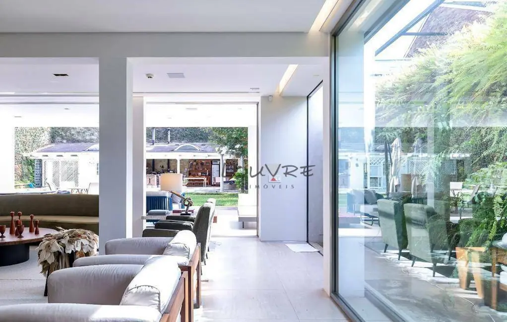 Casa com 5 quartos à venda, 1050m2 em São Paulo - SP - imagem 6 Foto 6 de Casa com 5 quartos à venda, 1050m2 em São Paulo - SP