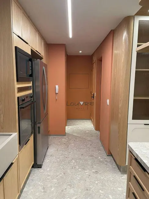 Apartamento com 3 quartos à venda, 131m2 em São Paulo - SP - imagem 5 Foto 5 de Apartamento com 3 quartos à venda, 131m2 em São Paulo - SP