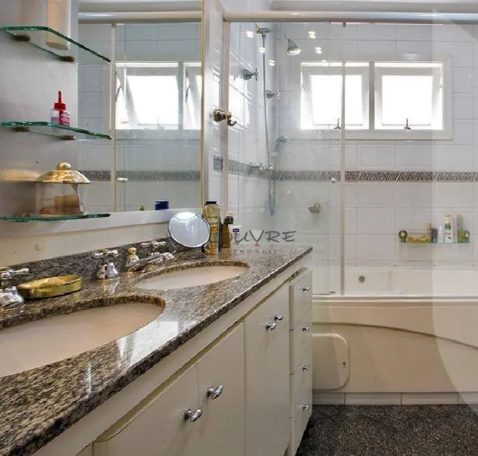 Casa de Condomínio com 4 quartos à venda e para alugar, 500m2 em Brooklin Paulista, São Paulo - SP - imagem 8 Foto 8 de Casa de Condomínio com 4 quartos à venda e para alugar, 500m2 em Brooklin Paulista, São Paulo - SP