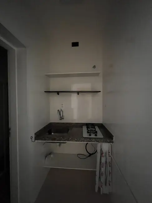 Foto 3 de Kitnet com 1 quarto para alugar, 33m2 em República, São Paulo - SP