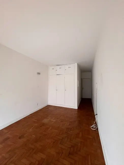 Foto 6 de Kitnet com 1 quarto para alugar, 33m2 em República, São Paulo - SP