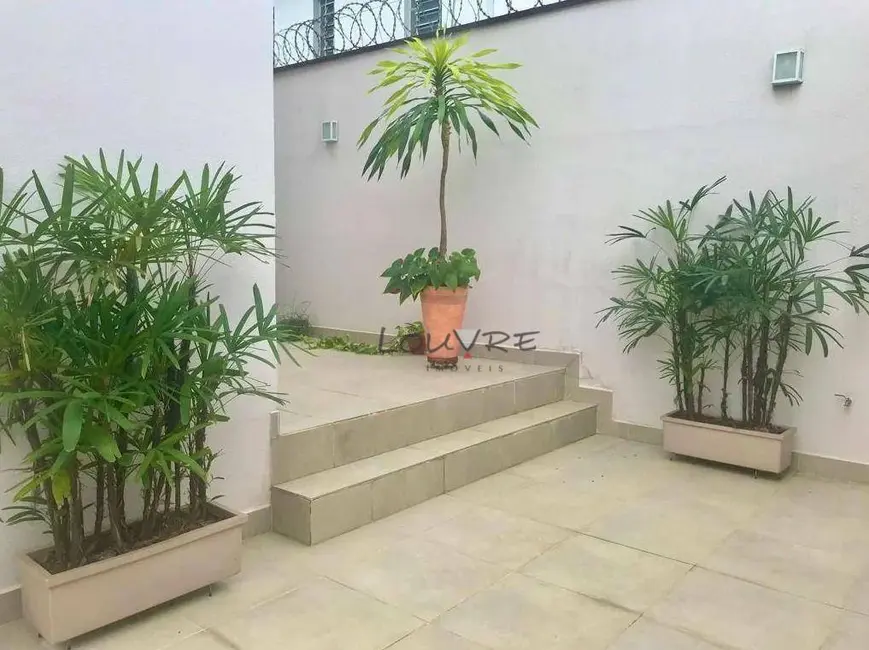 Foto 4 de Casa à venda e para alugar, 300m2 em Campo Belo, São Paulo - SP