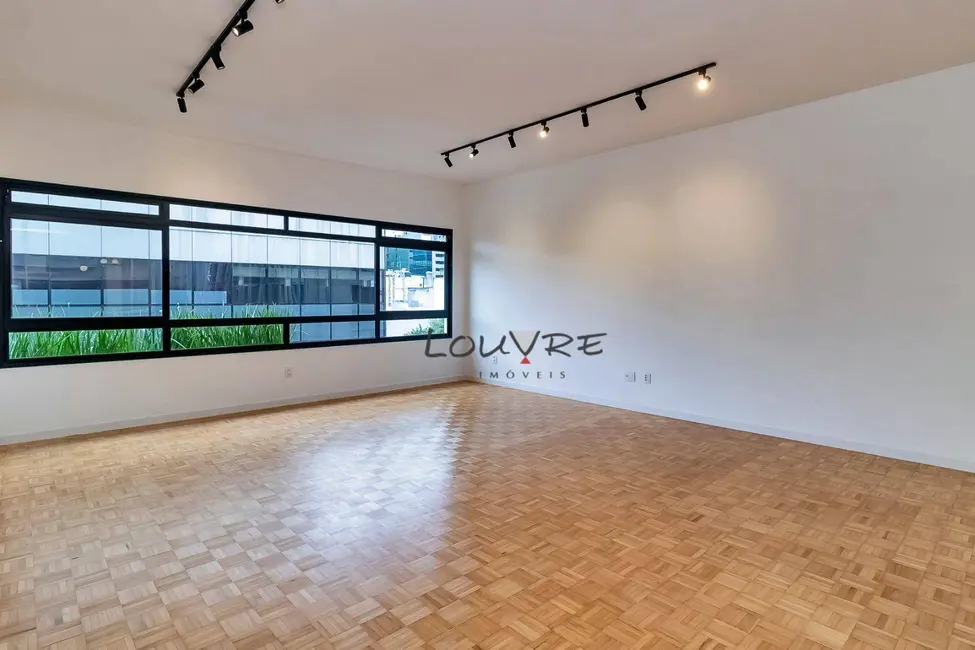 Foto 1 de Apartamento com 3 quartos à venda, 220m2 em Cerqueira César, São Paulo - SP