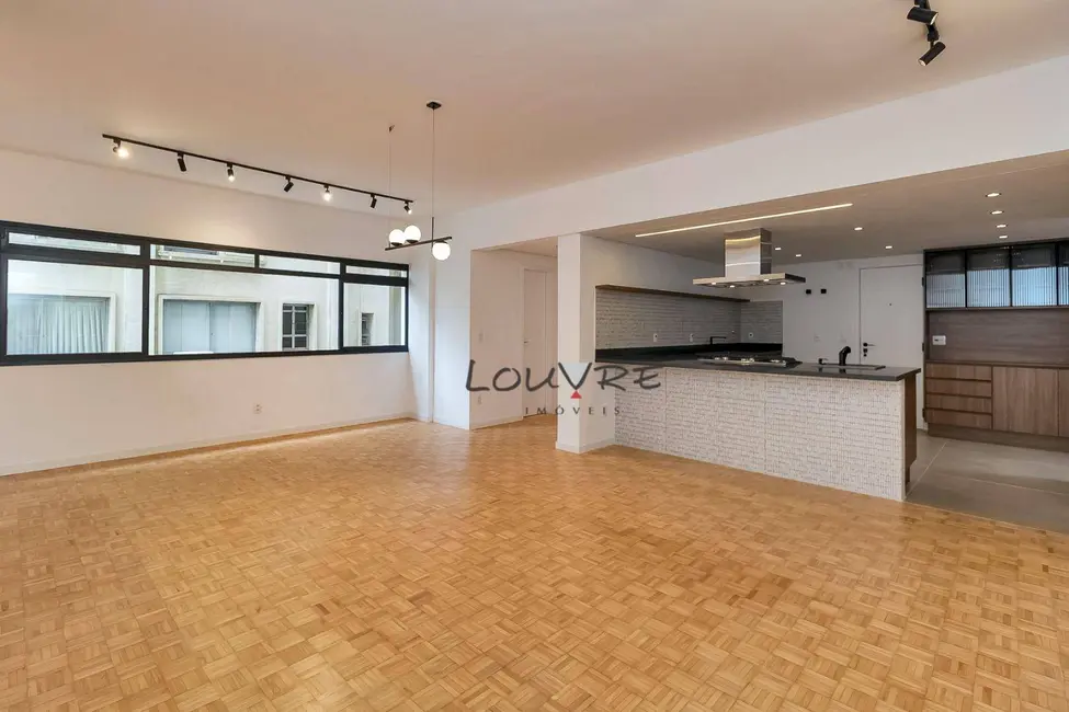 Apartamento com 3 quartos à venda, 220m2 em Cerqueira César, São Paulo - SP - imagem 4 Foto 4 de Apartamento com 3 quartos à venda, 220m2 em Cerqueira César, São Paulo - SP