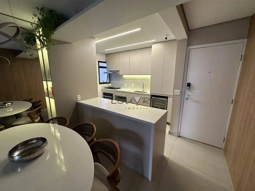 Foto 5 de Apartamento com 3 quartos à venda, 90m2 em Vila Olímpia, São Paulo - SP