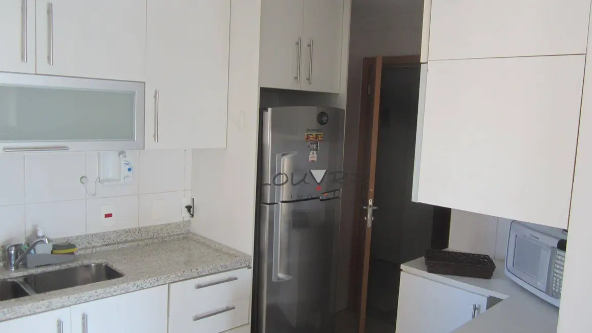 Apartamento com 3 quartos para alugar, 94m2 em Vila Olímpia, São Paulo - SP - imagem 8 Foto 8 de Apartamento com 3 quartos para alugar, 94m2 em Vila Olímpia, São Paulo - SP