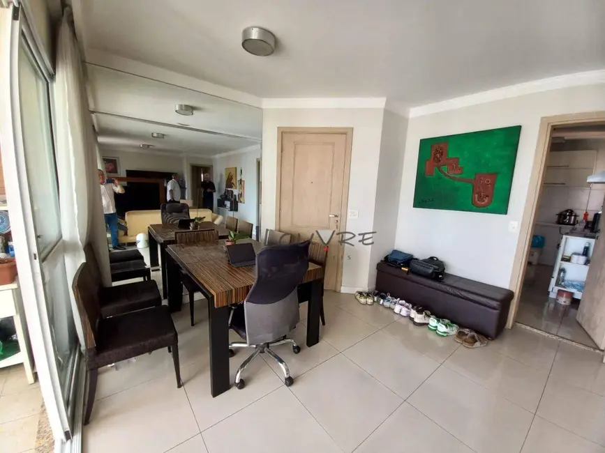 Foto 9 de Apartamento com 3 quartos à venda, 100m2 em Vila Olímpia, São Paulo - SP