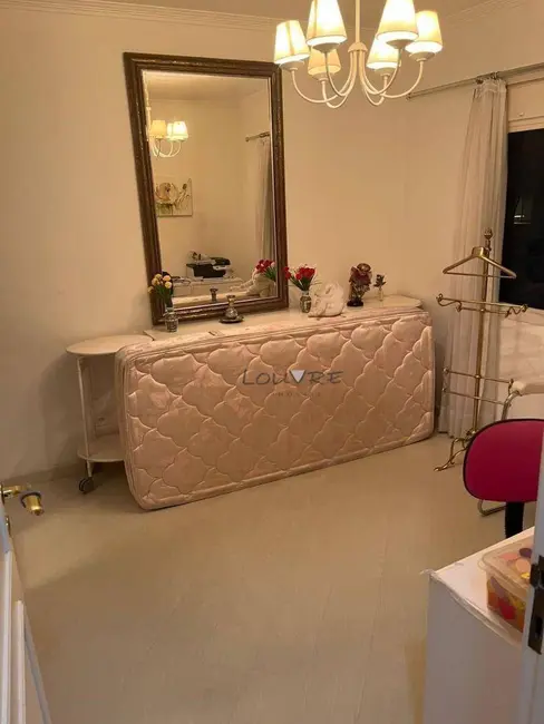 Apartamento com 3 quartos à venda, 149m2 em Moema, São Paulo - SP - imagem 8 Foto 8 de Apartamento com 3 quartos à venda, 149m2 em Moema, São Paulo - SP