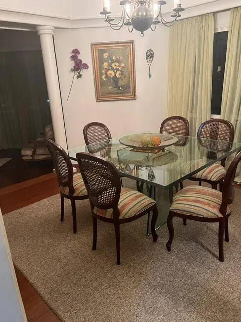 Apartamento com 3 quartos à venda, 149m2 em Moema, São Paulo - SP - imagem 3 Foto 3 de Apartamento com 3 quartos à venda, 149m2 em Moema, São Paulo - SP
