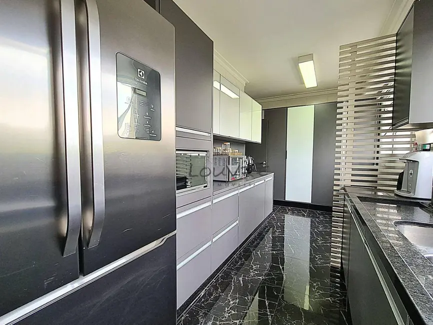 Apartamento com 3 quartos à venda, 205m2 em Vila Mascote, São Paulo - SP - imagem 6 Foto 6 de Apartamento com 3 quartos à venda, 205m2 em Vila Mascote, São Paulo - SP