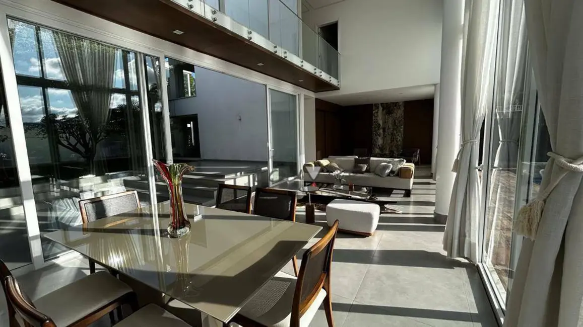 Foto 5 de Casa com 5 quartos à venda, 1000m2 em Jardim São Paulo II, Cotia - SP