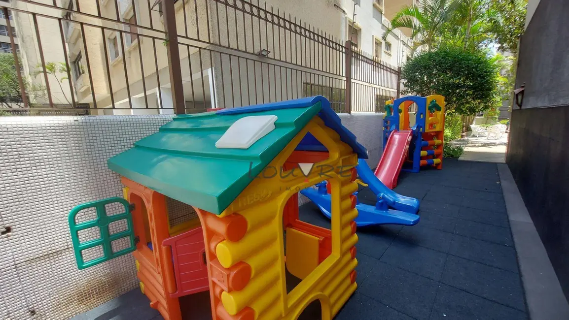 Apartamento com 3 quartos à venda, 226m2 em Cerqueira César, São Paulo - SP - imagem 3 Foto 3 de Apartamento com 3 quartos à venda, 226m2 em Cerqueira César, São Paulo - SP