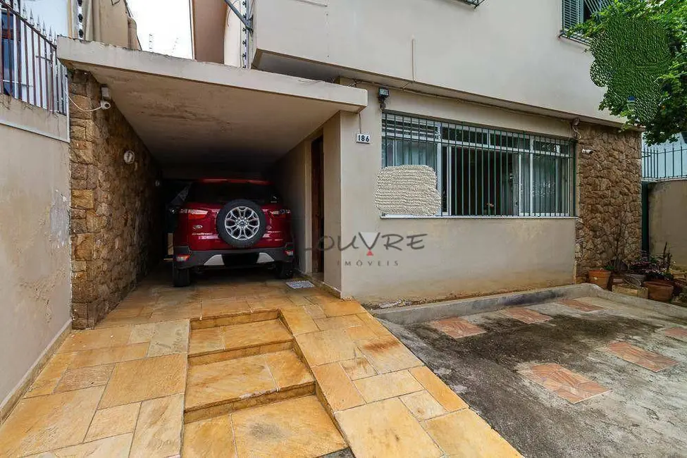 Foto 2 de Casa com 4 quartos à venda e para alugar, 250m2 em Campo Belo, São Paulo - SP