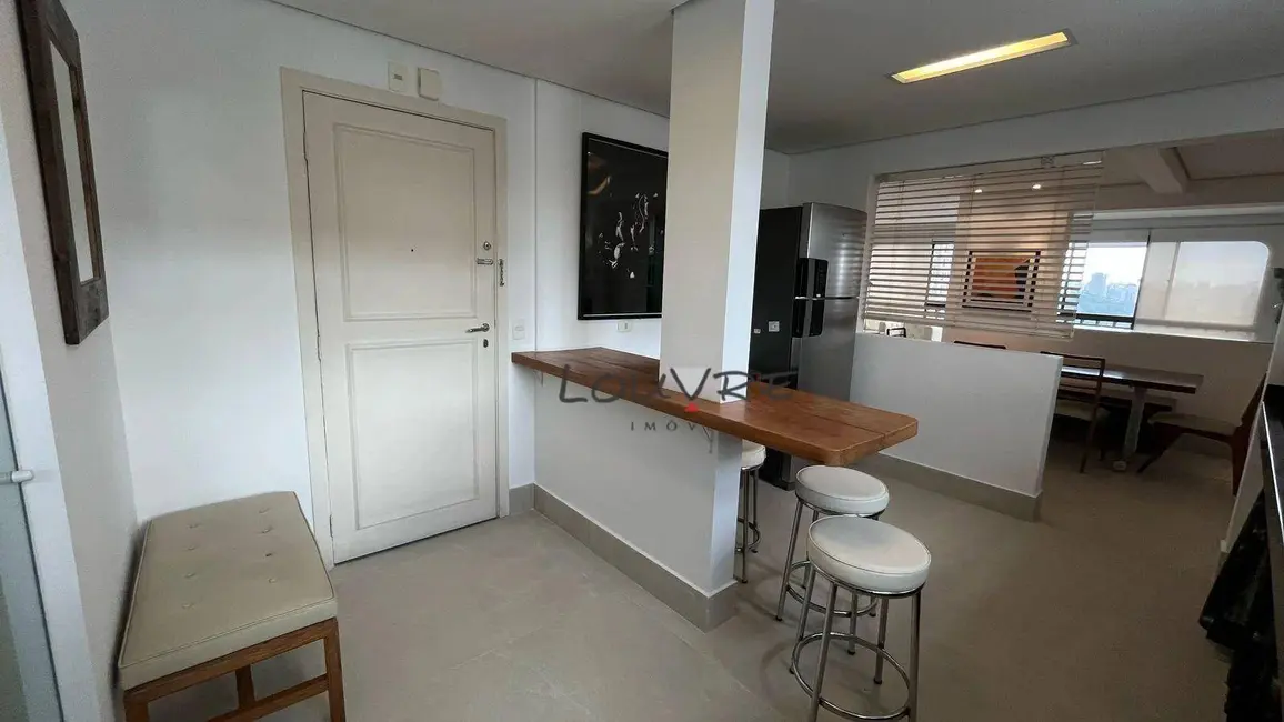 Foto 4 de Apartamento com 2 quartos para alugar, 122m2 em Jardim Paulista, São Paulo - SP