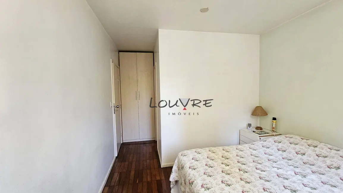 Apartamento com 3 quartos à venda, 131m2 em Moema, São Paulo - SP - imagem 9 Foto 9 de Apartamento com 3 quartos à venda, 131m2 em Moema, São Paulo - SP