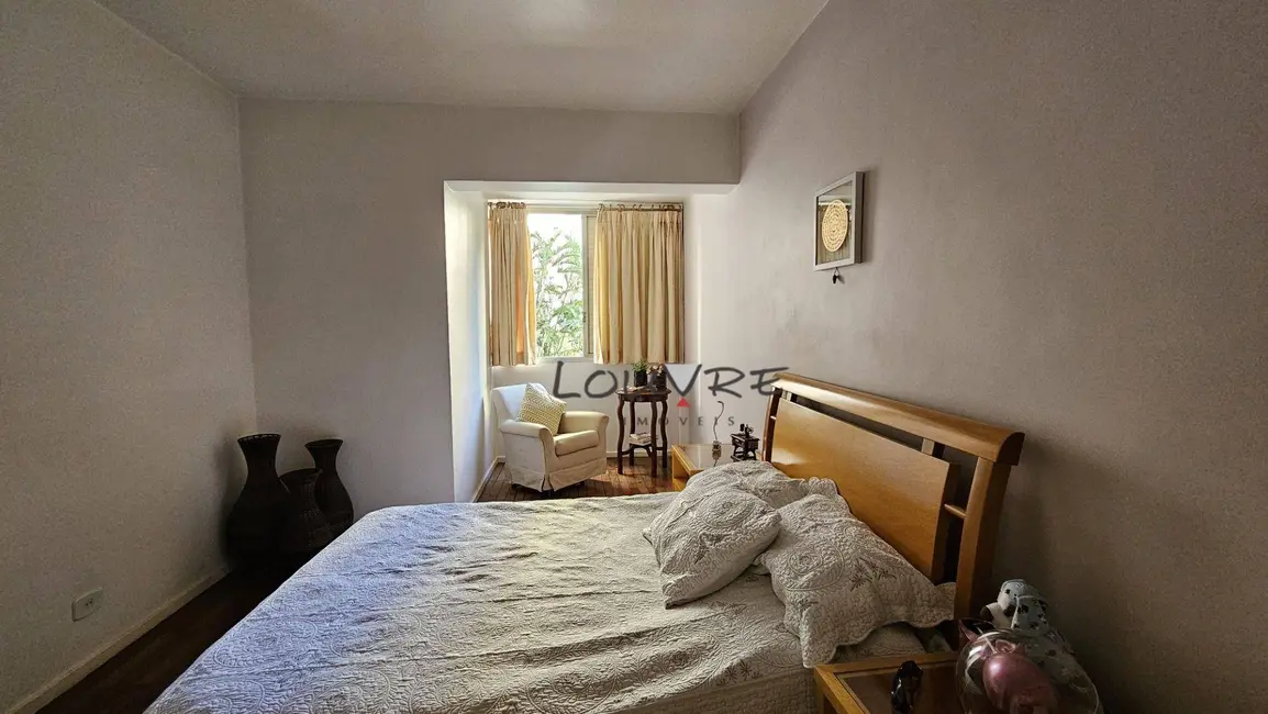 Apartamento com 3 quartos à venda, 131m2 em Moema, São Paulo - SP - imagem 7 Foto 7 de Apartamento com 3 quartos à venda, 131m2 em Moema, São Paulo - SP