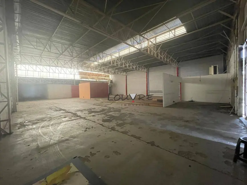 Foto 1 de Armazém / Galpão para alugar, 800m2 em Vila Ernesto, São Paulo - SP