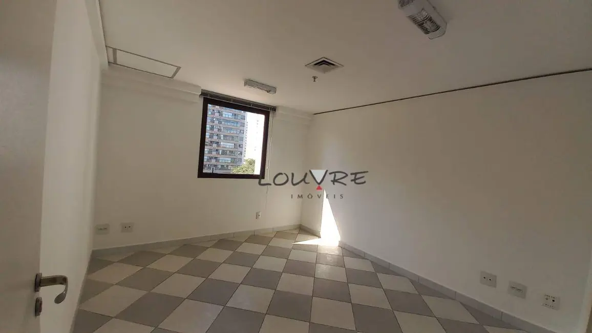 Loft / Flat à venda, 40m2 em Vila Olímpia, São Paulo - SP - imagem 3 Foto 3 de Loft / Flat à venda, 40m2 em Vila Olímpia, São Paulo - SP