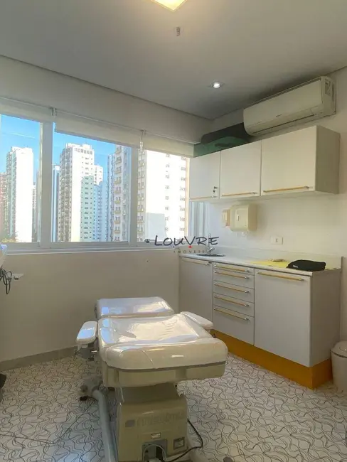 Loft / Flat à venda e para alugar, 51m2 em Moema, São Paulo - SP - imagem 7 Foto 7 de Loft / Flat à venda e para alugar, 51m2 em Moema, São Paulo - SP