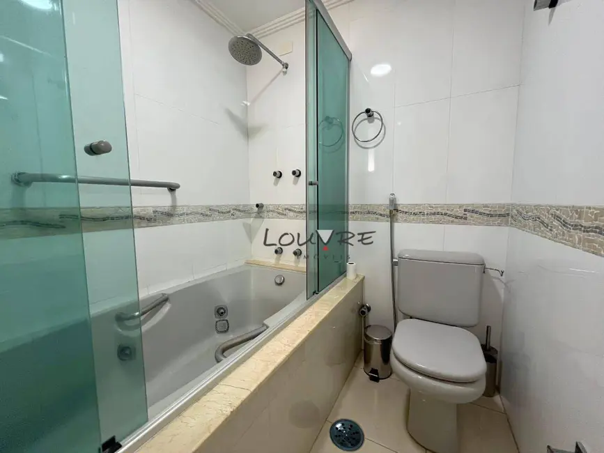 Apartamento com 3 quartos à venda, 200m2 em Vila Mariana, São Paulo - SP - imagem 4 Foto 4 de Apartamento com 3 quartos à venda, 200m2 em Vila Mariana, São Paulo - SP