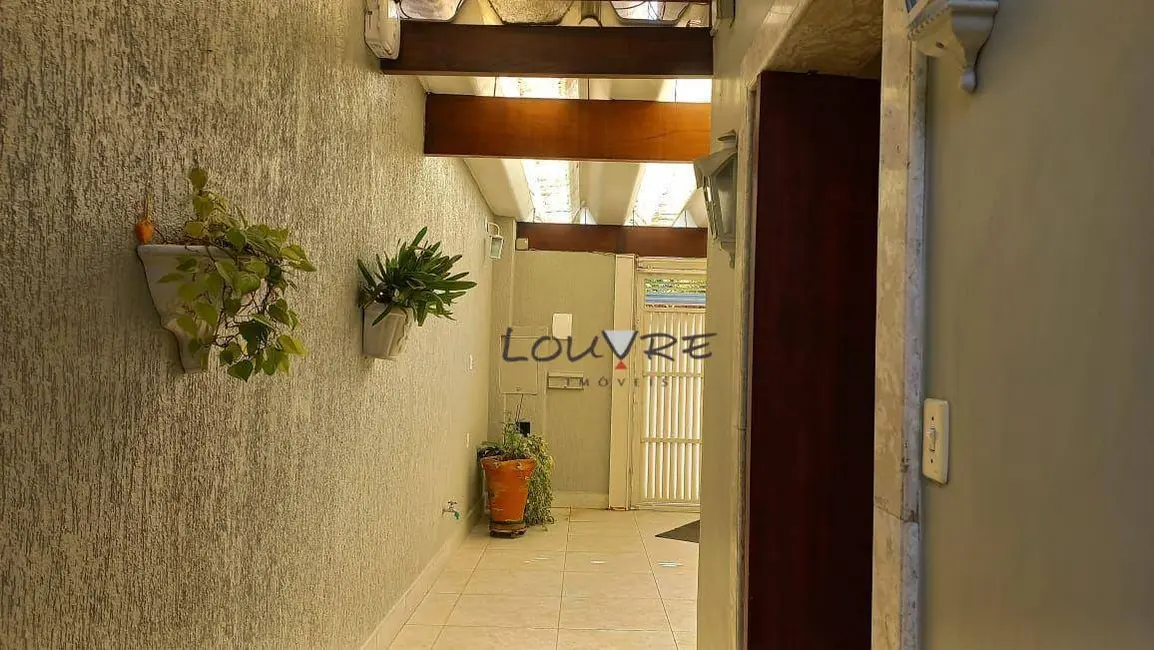 Foto 3 de Casa com 2 quartos para alugar, 108m2 em Campo Belo, São Paulo - SP