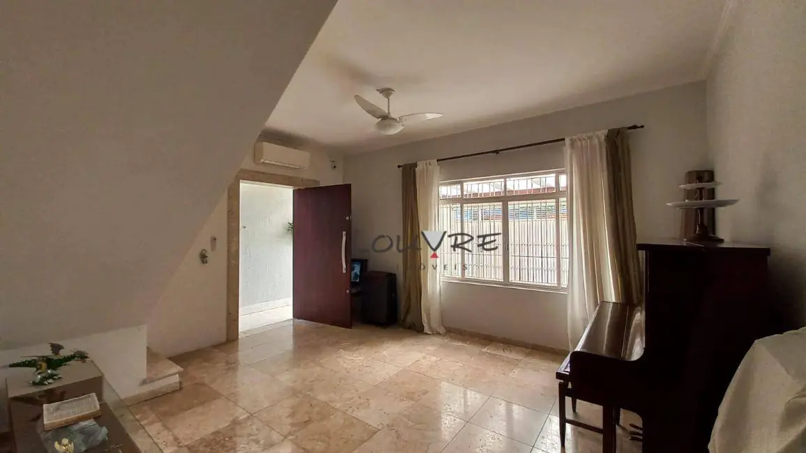 Foto 2 de Casa com 2 quartos para alugar, 108m2 em Campo Belo, São Paulo - SP