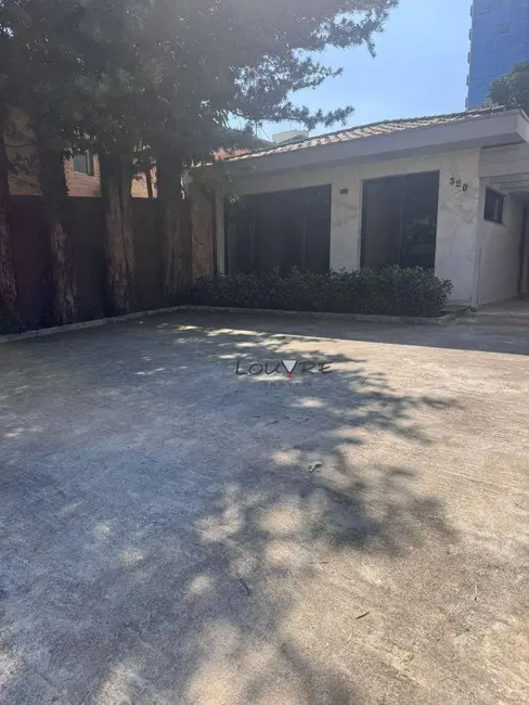 Casa com 6 quartos à venda e para alugar, 500m2 em Vila Olímpia, São Paulo - SP - imagem 5 Foto 5 de Casa com 6 quartos à venda e para alugar, 500m2 em Vila Olímpia, São Paulo - SP