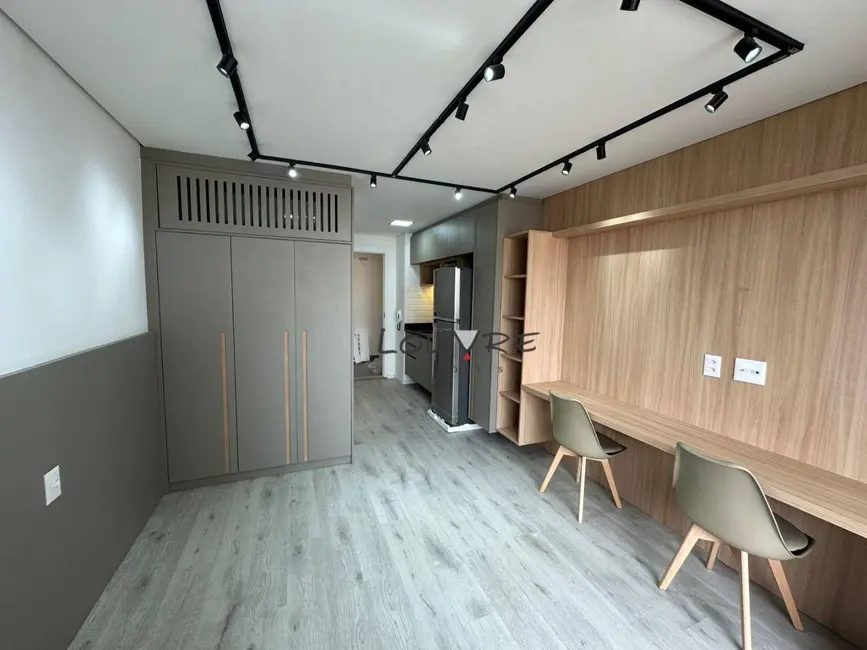 Foto 3 de Kitnet com 1 quarto para alugar, 25m2 em Vila Olímpia, São Paulo - SP