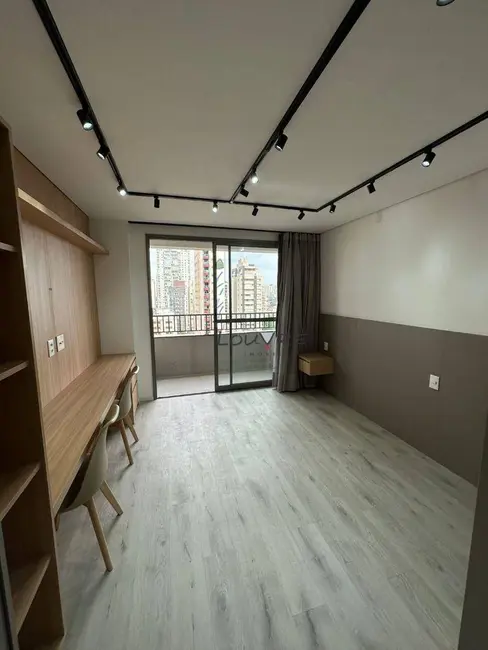 Foto 4 de Kitnet com 1 quarto para alugar, 25m2 em Vila Olímpia, São Paulo - SP