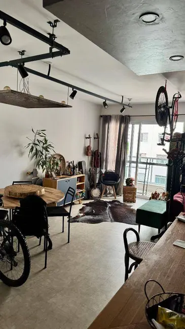 Apartamento com 1 quarto à venda, 62m2 em Vila Olímpia, São Paulo - SP - imagem 1 Foto 1 de Apartamento com 1 quarto à venda, 62m2 em Vila Olímpia, São Paulo - SP