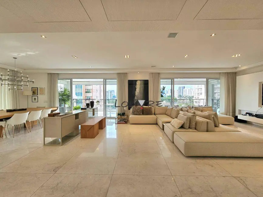 Foto 3 de Apartamento com 4 quartos à venda, 400m2 em Moema, São Paulo - SP