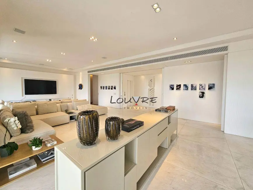 Foto 1 de Apartamento com 4 quartos à venda, 400m2 em Moema, São Paulo - SP