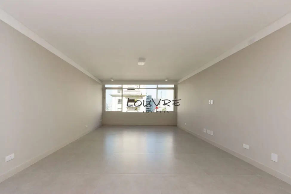 Apartamento com 3 quartos à venda, 212m2 em Jardim Paulista, São Paulo - SP - imagem 2 Foto 2 de Apartamento com 3 quartos à venda, 212m2 em Jardim Paulista, São Paulo - SP