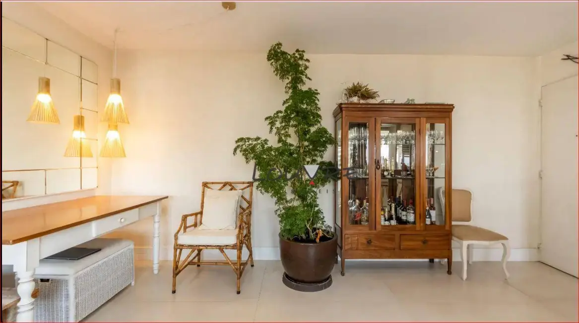 Apartamento com 2 quartos à venda, 104m2 em Vila Olímpia, São Paulo - SP - imagem 9 Foto 9 de Apartamento com 2 quartos à venda, 104m2 em Vila Olímpia, São Paulo - SP