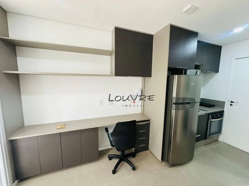 Foto 3 de Kitnet com 1 quarto para alugar, 26m2 em Ibirapuera, São Paulo - SP