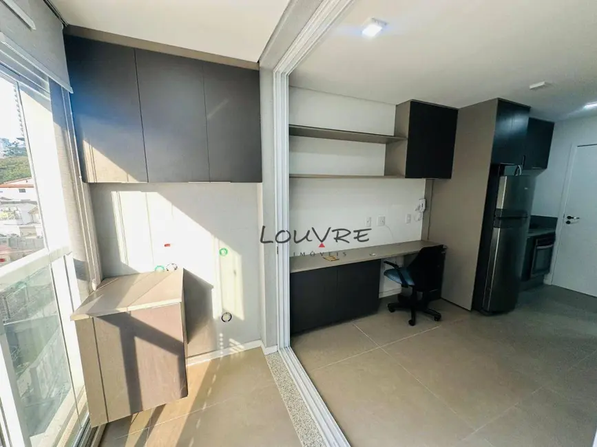 Foto 2 de Kitnet com 1 quarto para alugar, 26m2 em Ibirapuera, São Paulo - SP