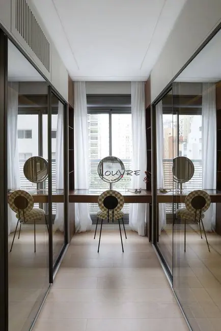 Apartamento com 3 quartos à venda, 142m2 em Itaim Bibi, São Paulo - SP - imagem 2 Foto 2 de Apartamento com 3 quartos à venda, 142m2 em Itaim Bibi, São Paulo - SP