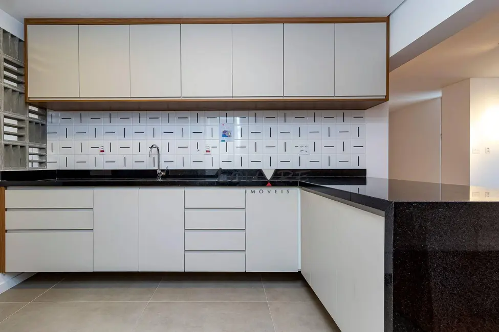 Apartamento com 3 quartos à venda, 129m2 em Higienópolis, São Paulo - SP - imagem 3 Foto 3 de Apartamento com 3 quartos à venda, 129m2 em Higienópolis, São Paulo - SP