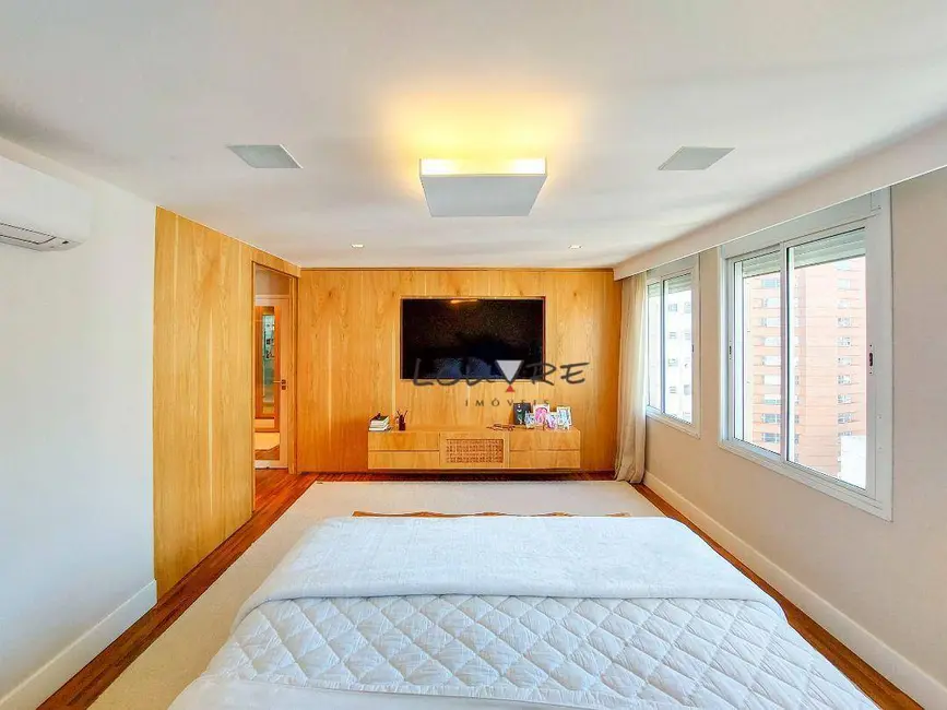 Foto 4 de Apartamento com 3 quartos à venda, 271m2 em Cerqueira César, São Paulo - SP