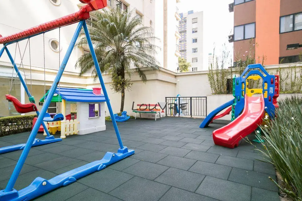 Foto 5 de Apartamento com 4 quartos para alugar, 240m2 em Higienópolis, São Paulo - SP