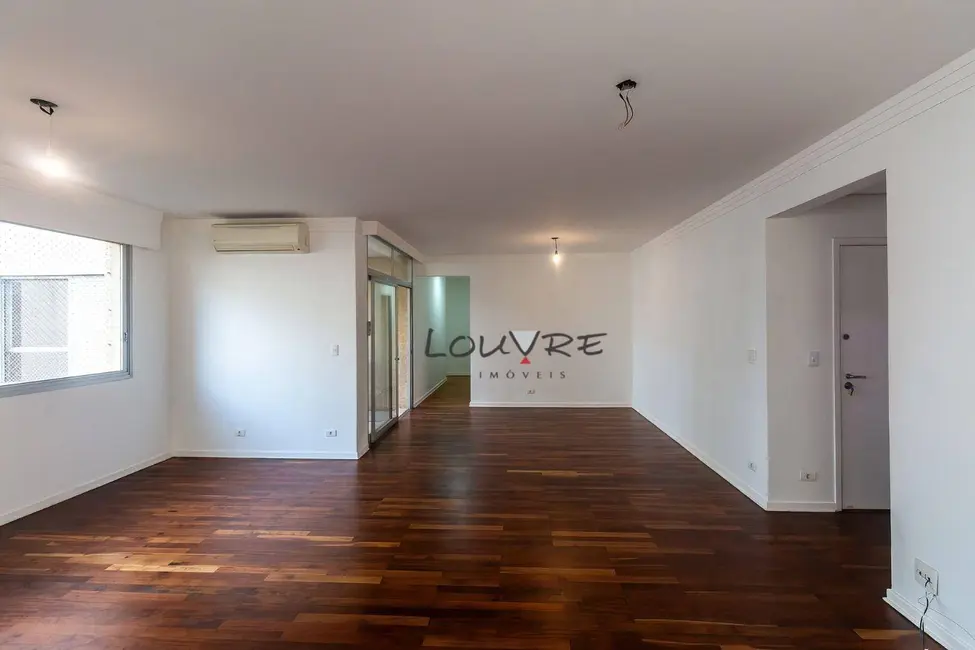 Foto 1 de Apartamento com 3 quartos para alugar, 160m2 em Itaim Bibi, São Paulo - SP