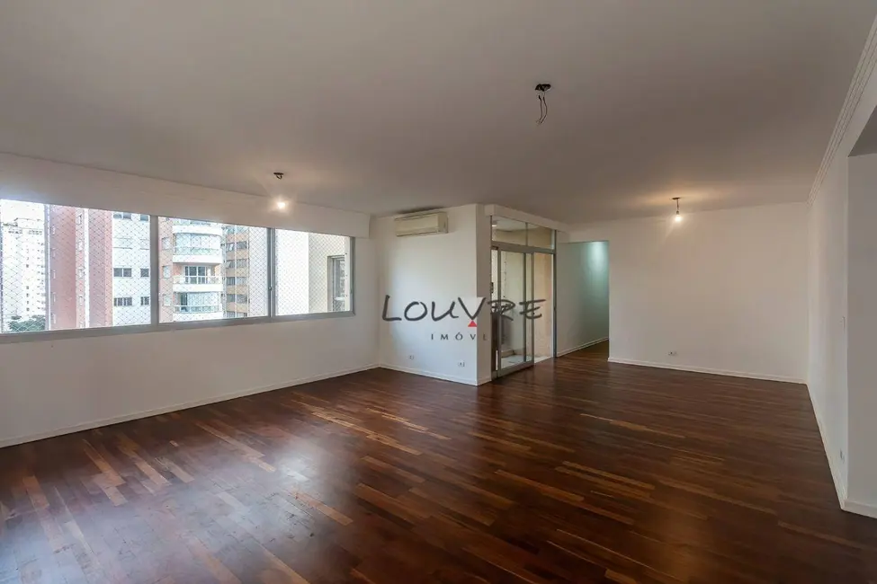 Foto 5 de Apartamento com 3 quartos para alugar, 160m2 em Itaim Bibi, São Paulo - SP