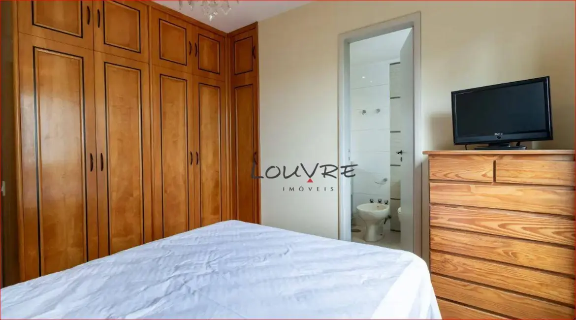 Apartamento com 2 quartos à venda, 95m2 em Moema, São Paulo - SP - imagem 8 Foto 8 de Apartamento com 2 quartos à venda, 95m2 em Moema, São Paulo - SP