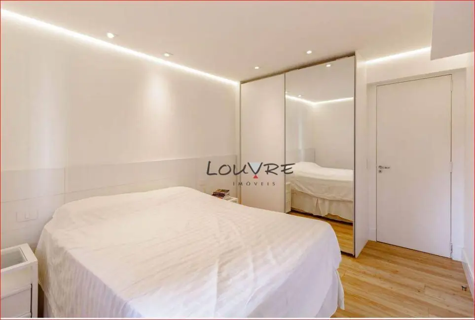 Foto 9 de Apartamento com 3 quartos à venda, 105m2 em Itaim Bibi, São Paulo - SP