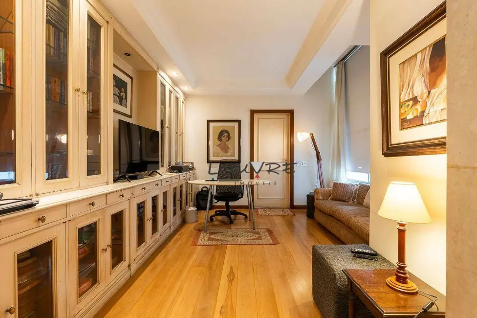 Apartamento com 5 quartos à venda, 446m2 em Higienópolis, São Paulo - SP - imagem 3 Foto 3 de Apartamento com 5 quartos à venda, 446m2 em Higienópolis, São Paulo - SP