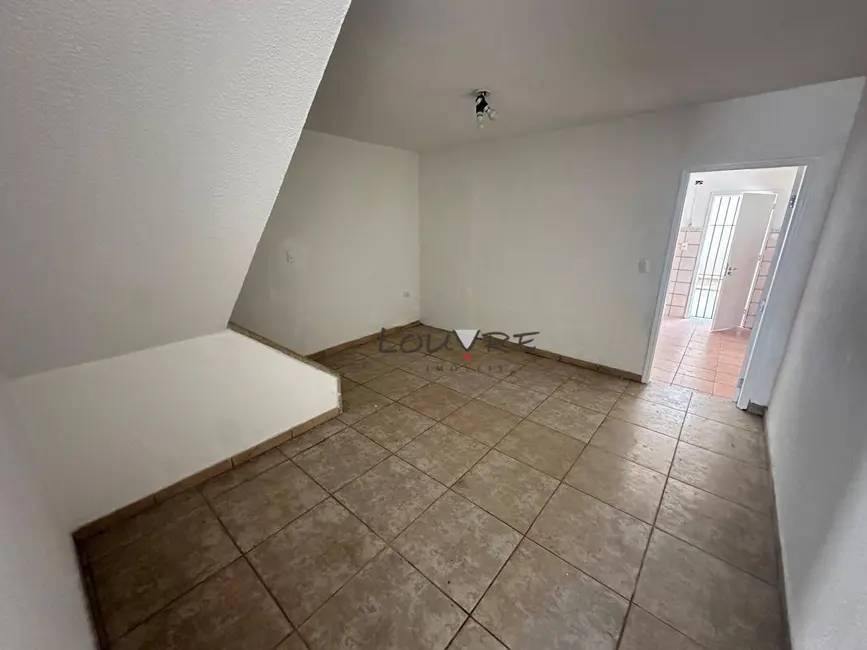 Casa com 3 quartos para alugar, 110m2 em Vila Olímpia, São Paulo - SP - imagem 6 Foto 6 de Casa com 3 quartos para alugar, 110m2 em Vila Olímpia, São Paulo - SP