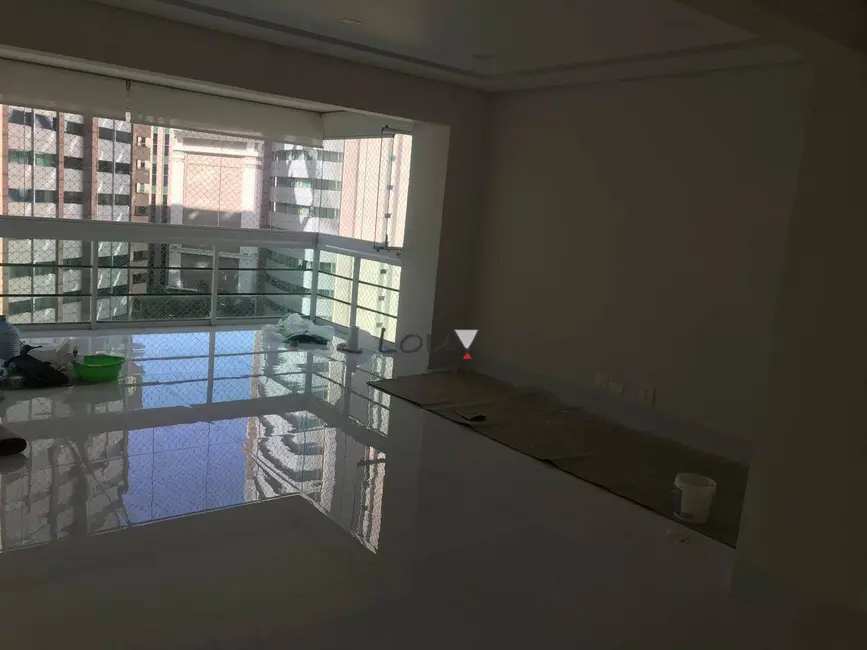Apartamento com 4 quartos à venda, 111m2 em Vila Olímpia, São Paulo - SP - imagem 1 Foto 1 de Apartamento com 4 quartos à venda, 111m2 em Vila Olímpia, São Paulo - SP